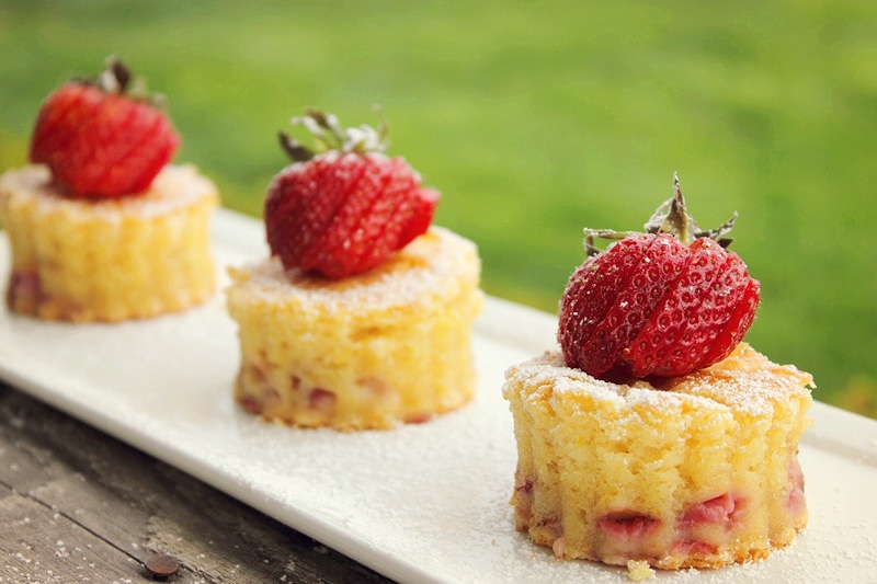 夏威夷草莓糯米蛋糕Butter Mochi Cake