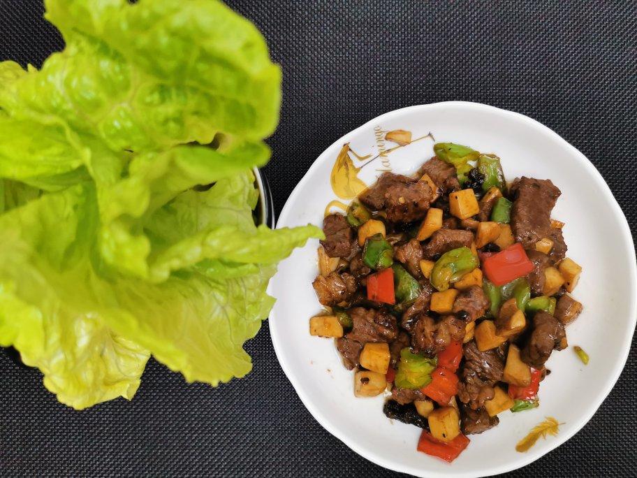 能吃半锅饭之野山椒炒雪花牛肉粒