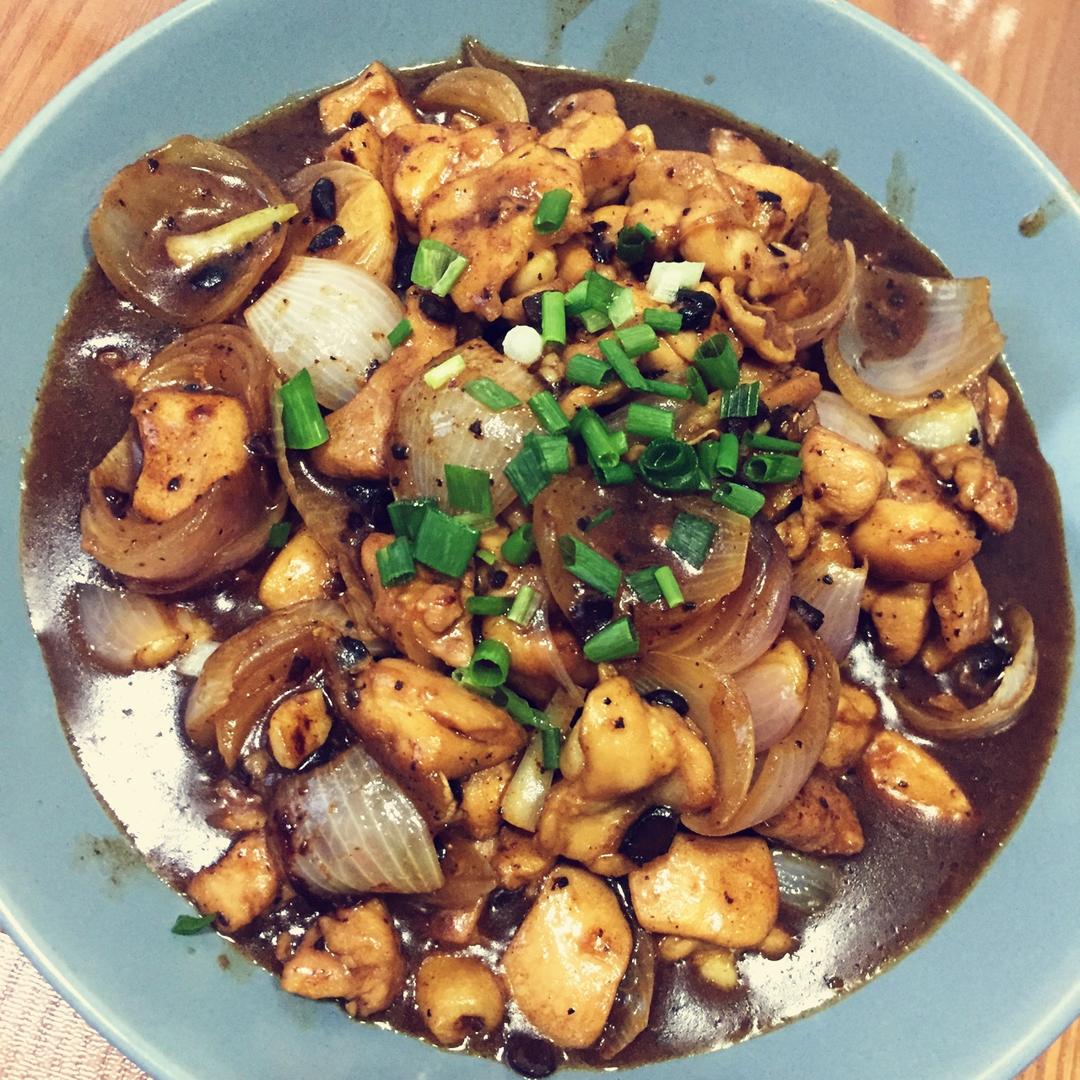 小羽私厨之豆豉干葱鸡球