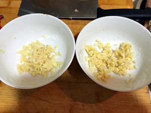 老丁的私房菜-剁椒鱼头的做法 步骤3