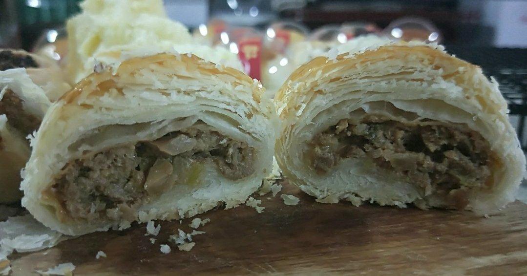 排四个小时队也买不到的鲜肉月饼，秘诀是放麻油！