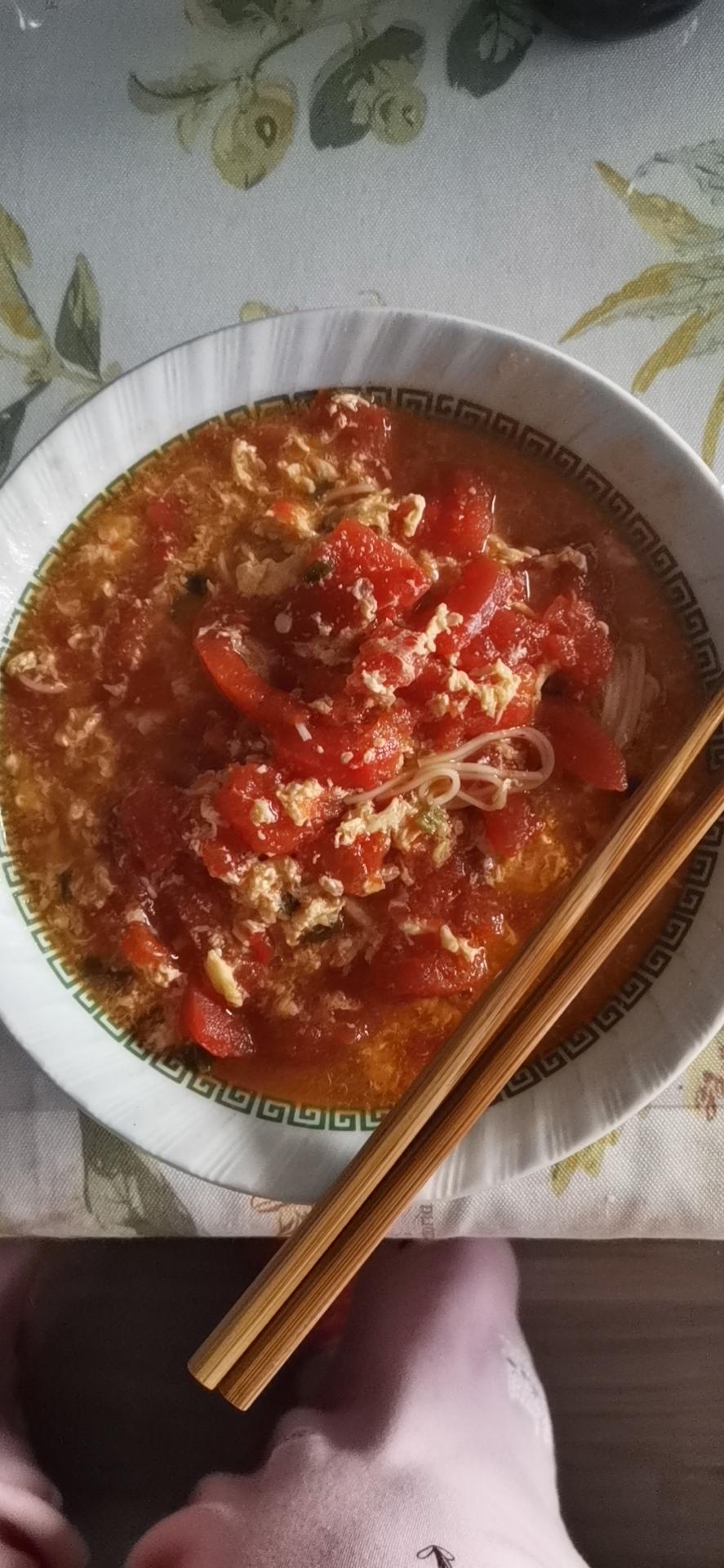 恨不得抱着锅舔的番茄鸡蛋面