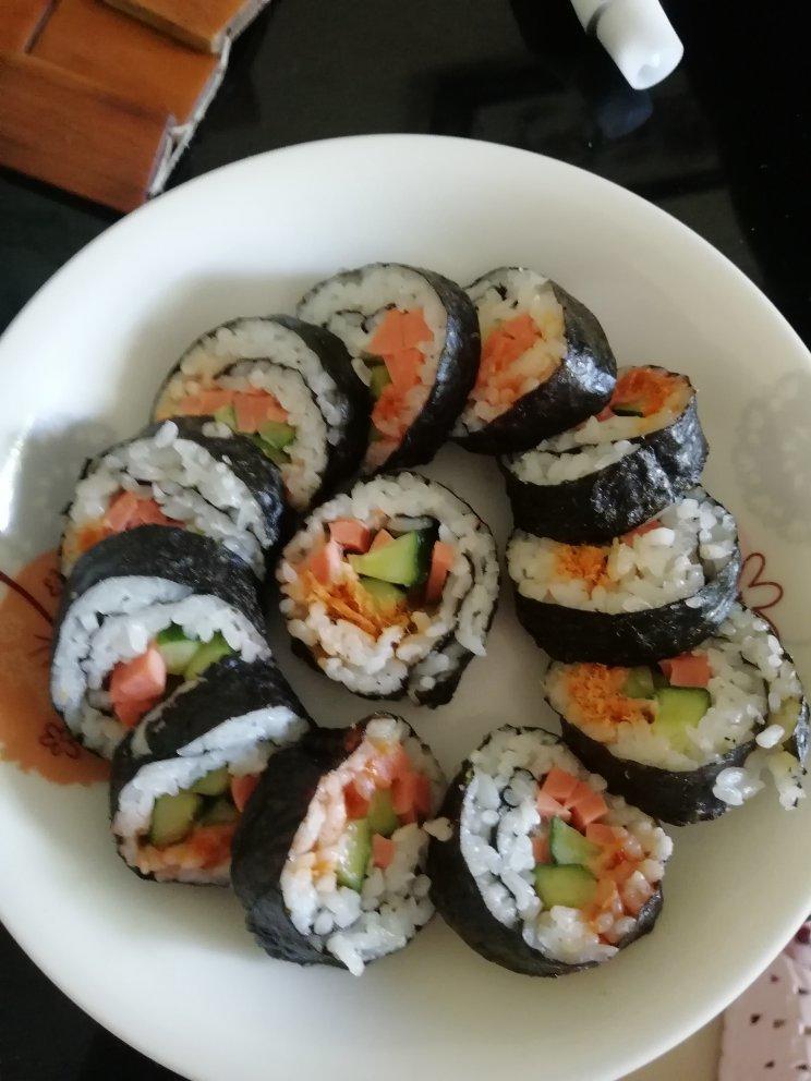 紫菜卷寿司