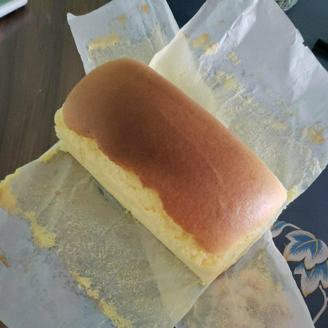 堪比柯基屁股
爆浆芝士🧀古早蛋糕