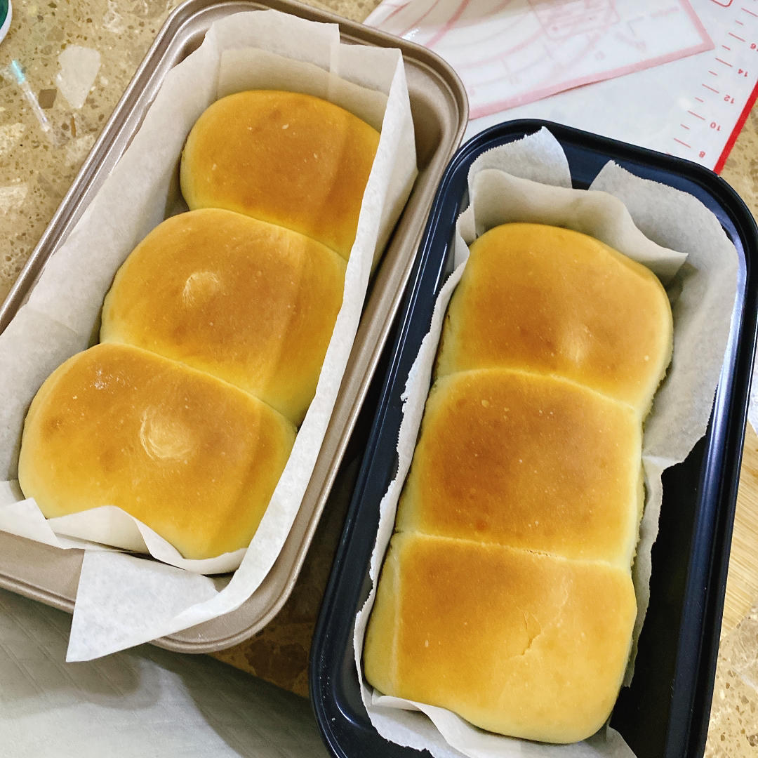 吐司，奶香手撕面包，超级香浓