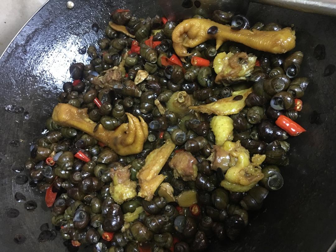 清淡而不失鲜美可口的田螺鸡