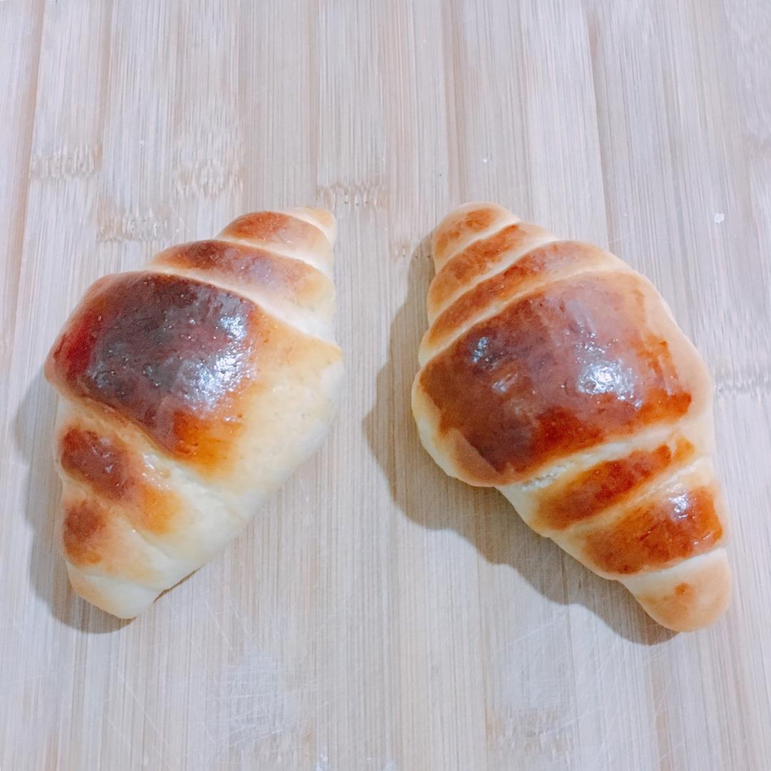 黄油面包卷