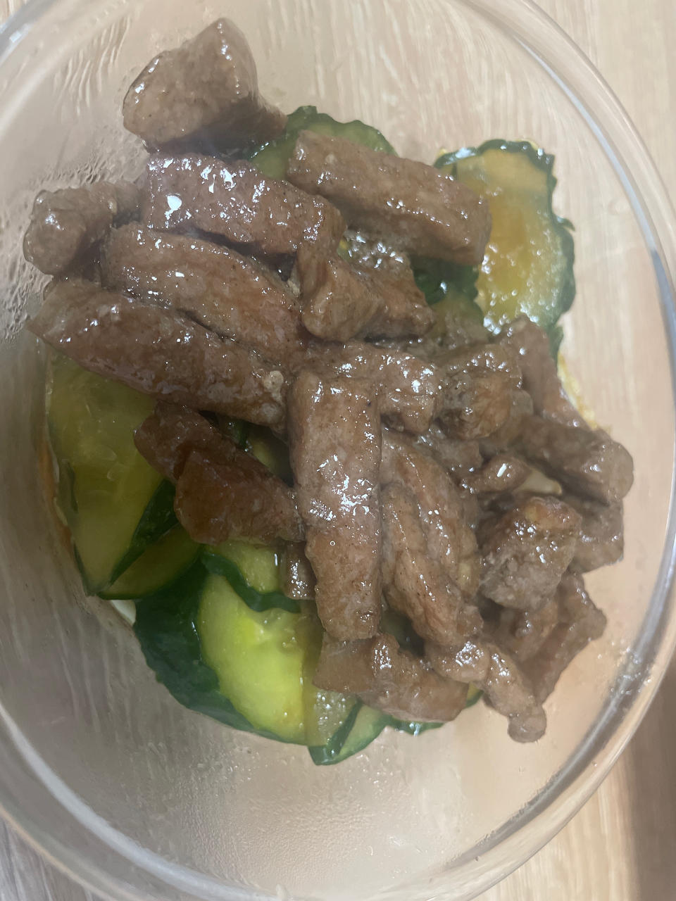 减脂快手菜-芹菜黄瓜牛排