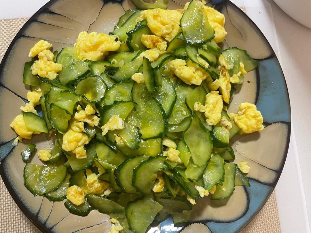 黄瓜炒鸡蛋