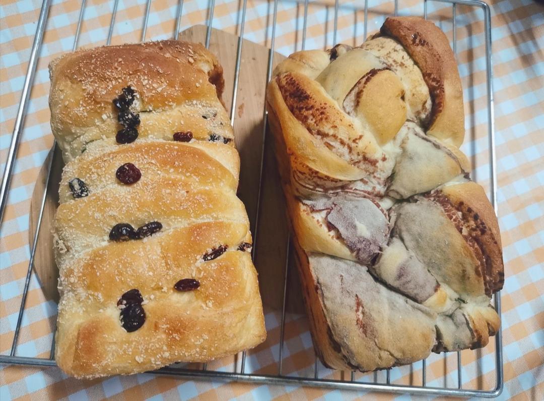 手撕蔓越莓炼乳吐司