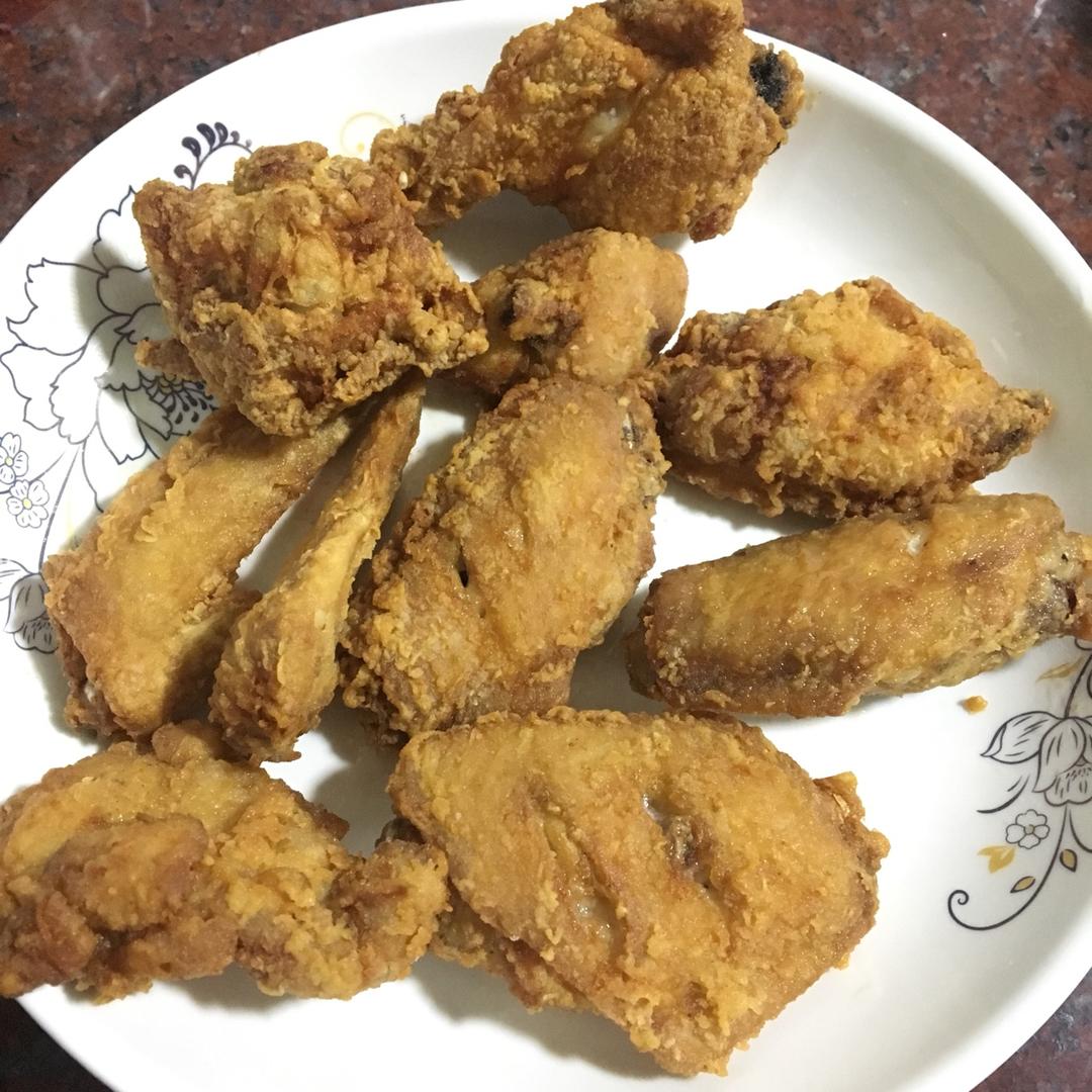 好吃到舔手指的蒜香炸鸡翅