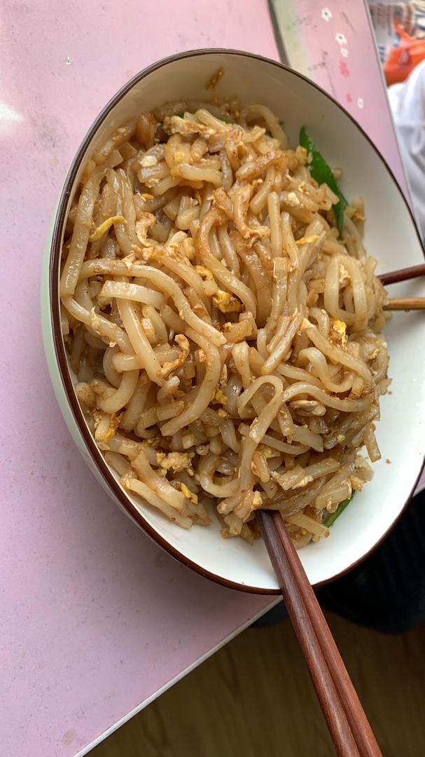 一枚小吃货hh做的炒米皮