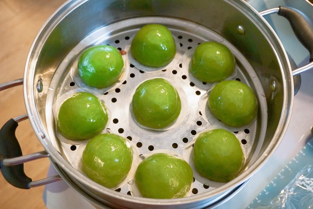 网红青团～～咸蛋黄肉松青团