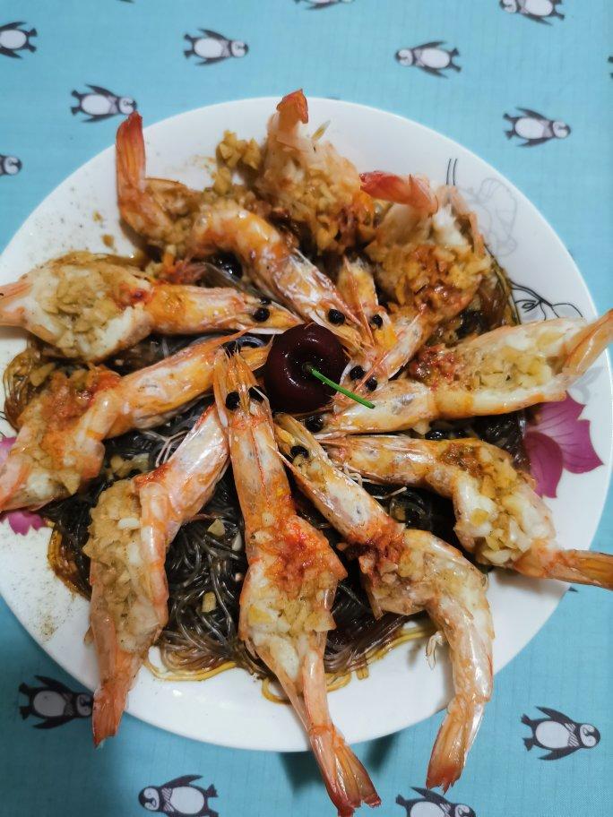 最美年夜饭-🌺花开富贵🦐（蒜蓉粉丝开背虾）