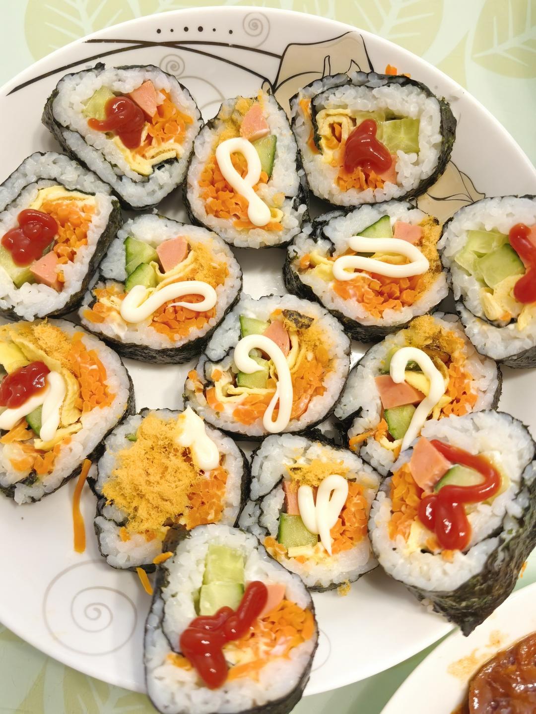 高颜值的紫菜包饭