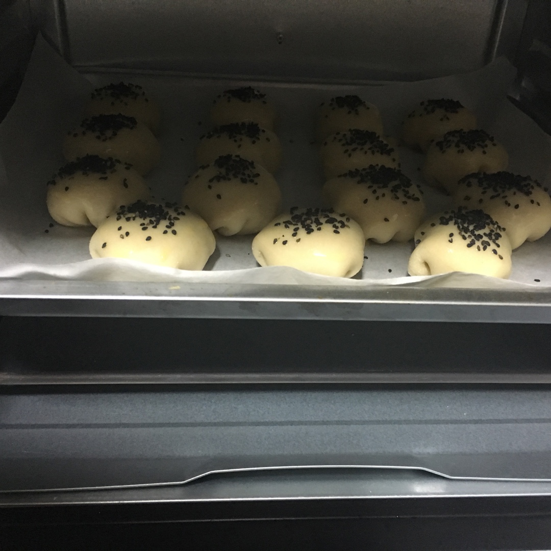 泳式鲜肉榨菜月饼