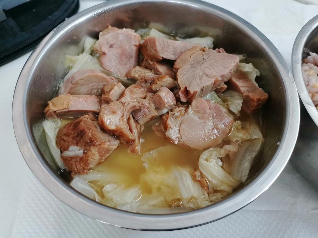 电热饭盒糊弄饭消耗年货肉食礼盒省事懒出新招