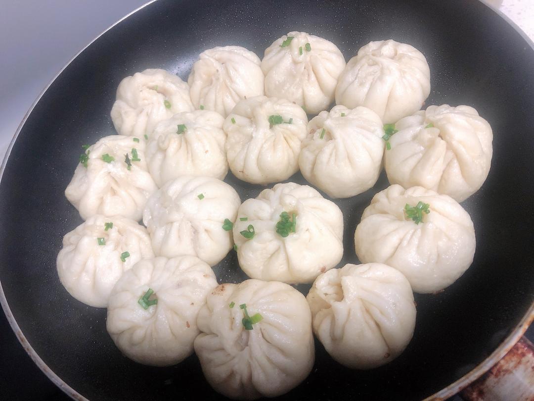鲜肉生煎包的做法