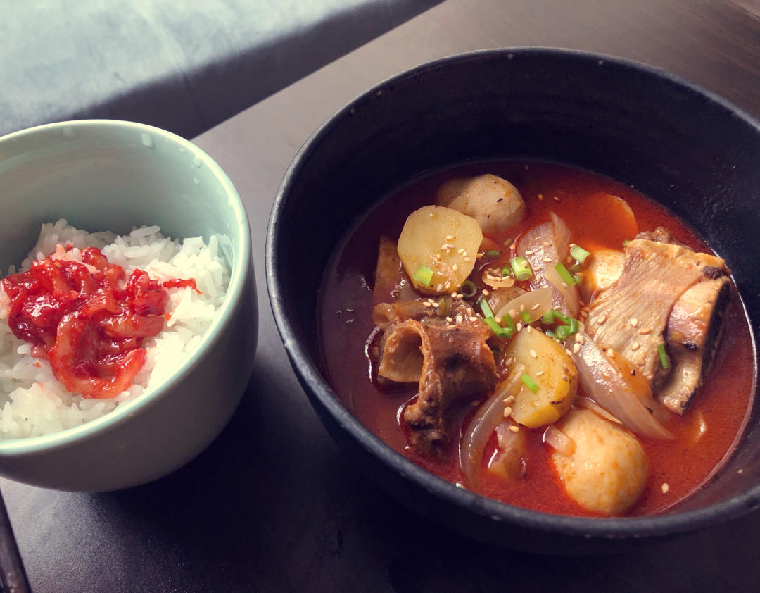 Galbi jjim韩式炖牛排(Sun Nong Dan模仿版)