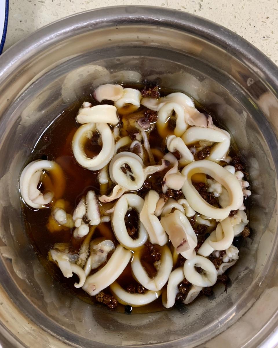 酱油水鱿鱼