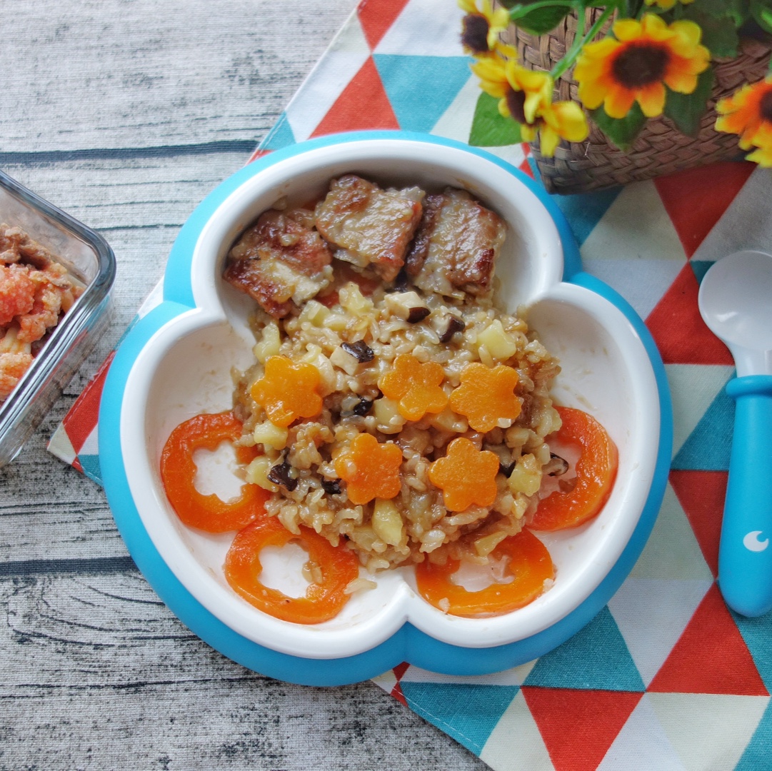 喷香排骨焖饭（爆好吃）