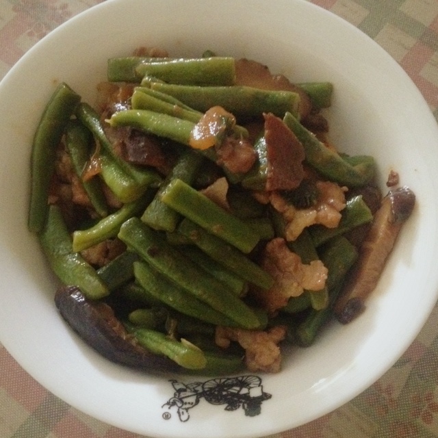 红烧肉炖豆角