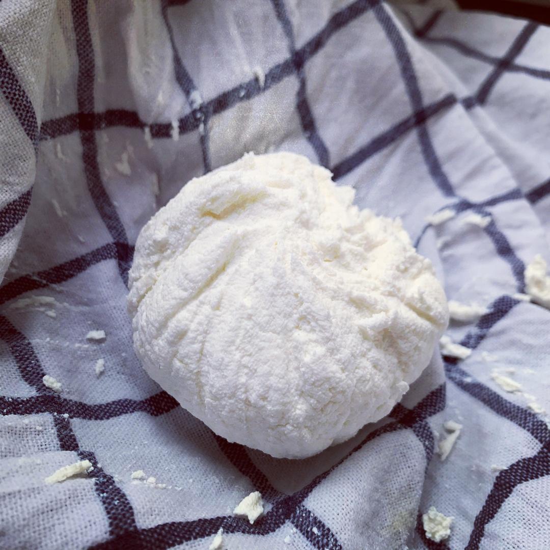 只需2个原料超简单自制奶酪