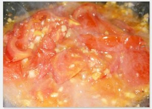 西葫芦烩番茄的做法 步骤6