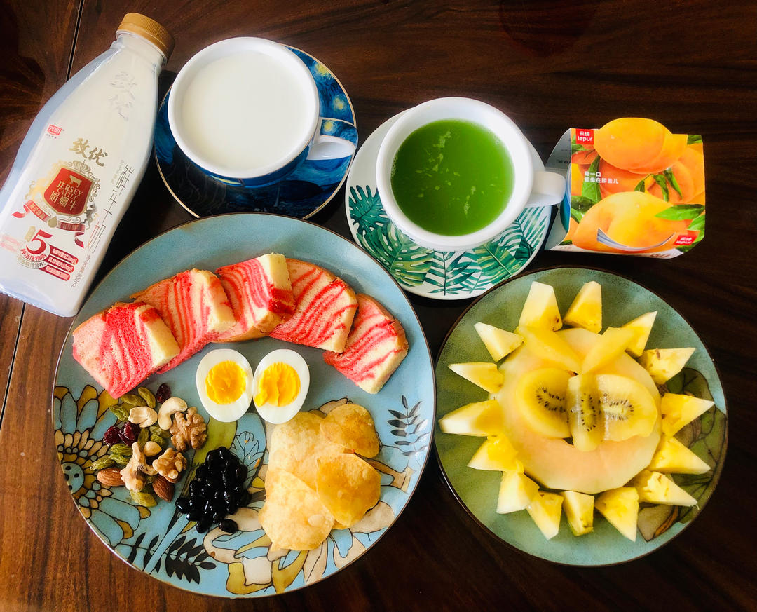 一日三餐唯有美食能让人安心居家