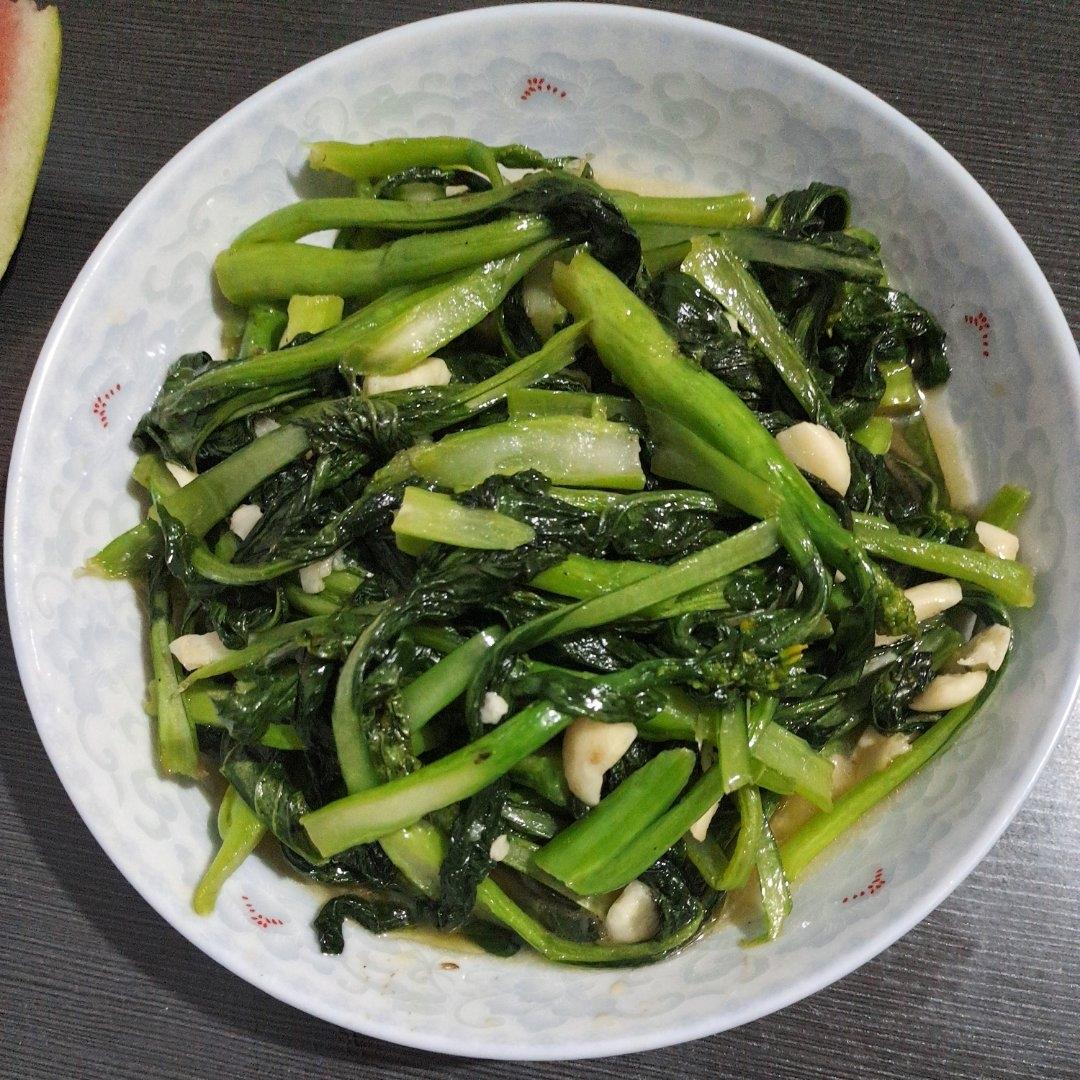 清炒油菜花