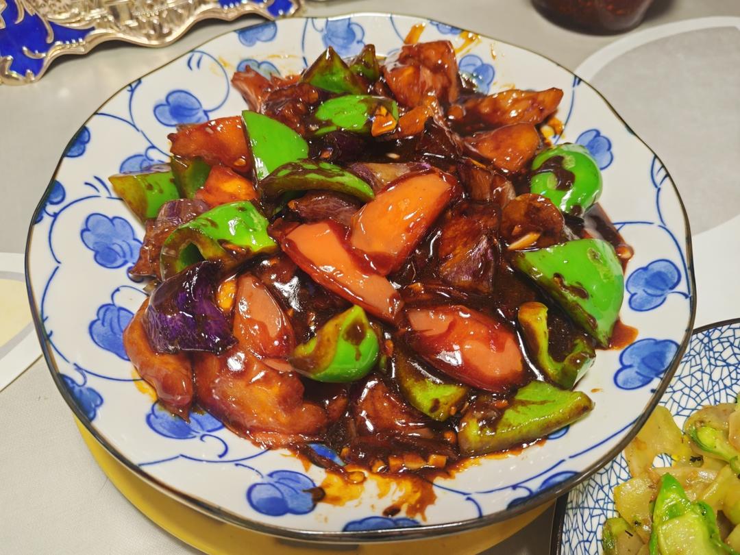 超级下饭的【蒜末烧茄子】