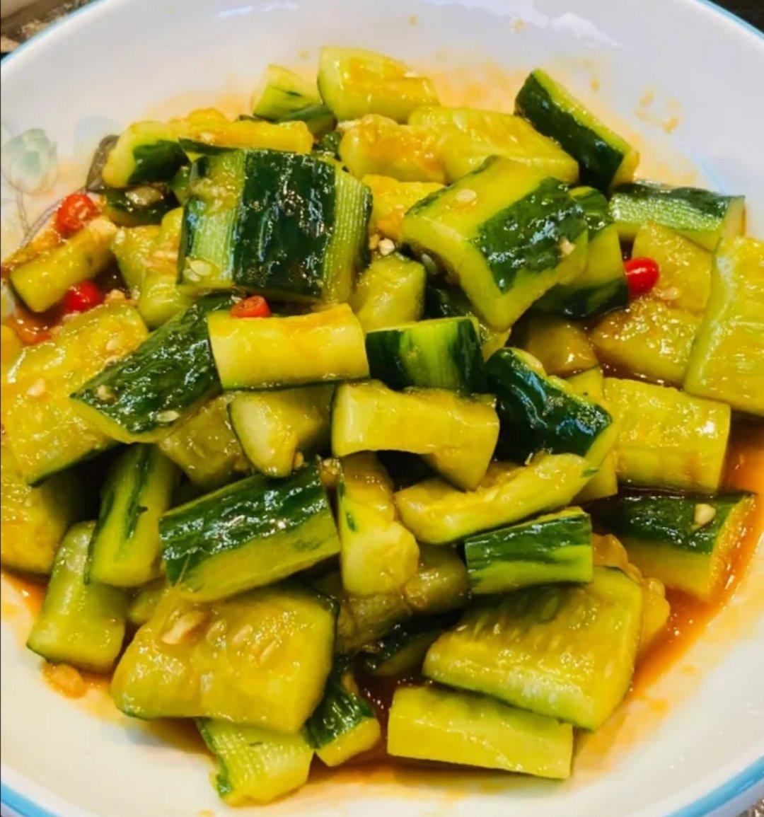 简单好吃的拌黄瓜