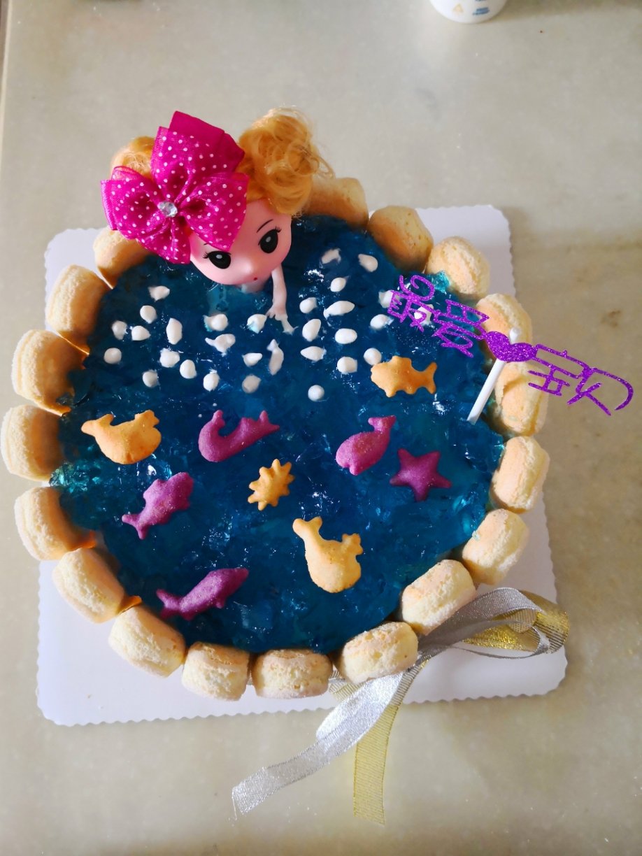娃娃海洋泡浴慕斯蛋糕（8寸）