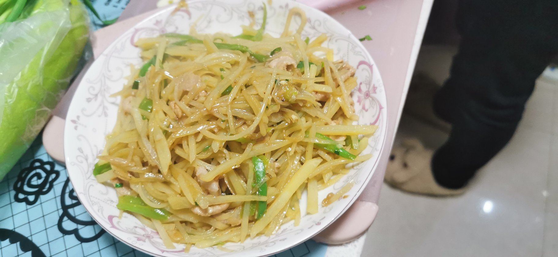 肉炒青椒土豆丝-下饭快手菜