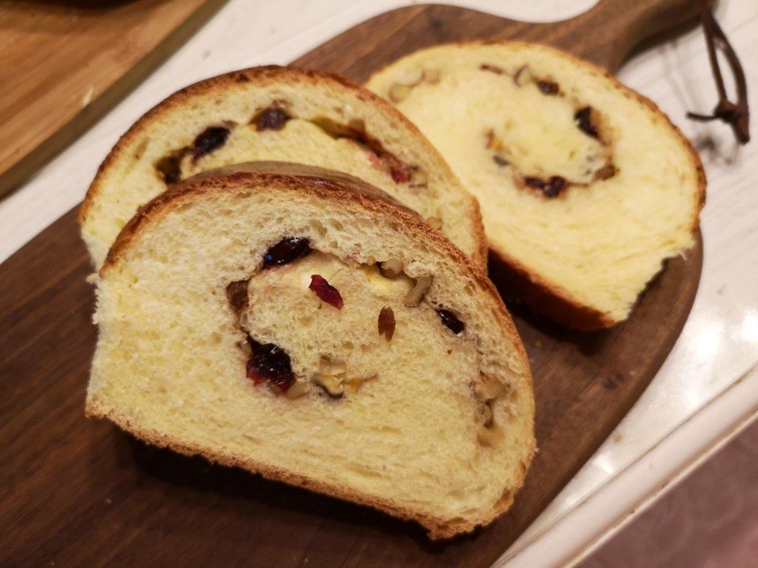 俄罗斯果仁大列巴