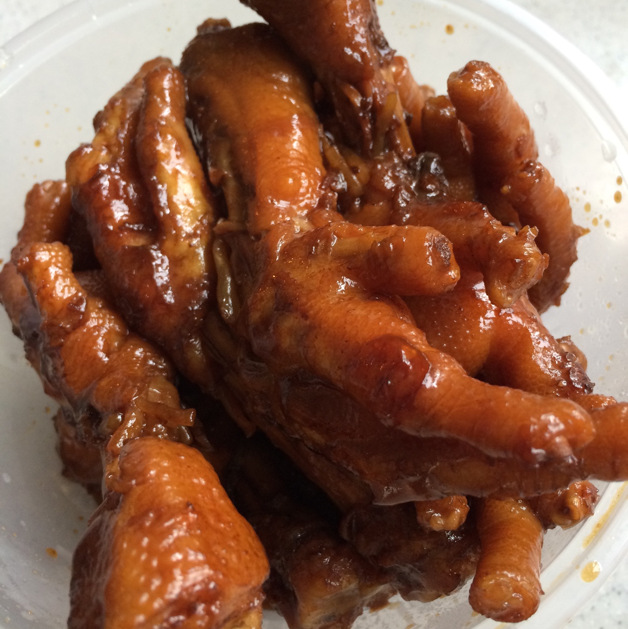 南茜小胖兔做的卤鸡脚