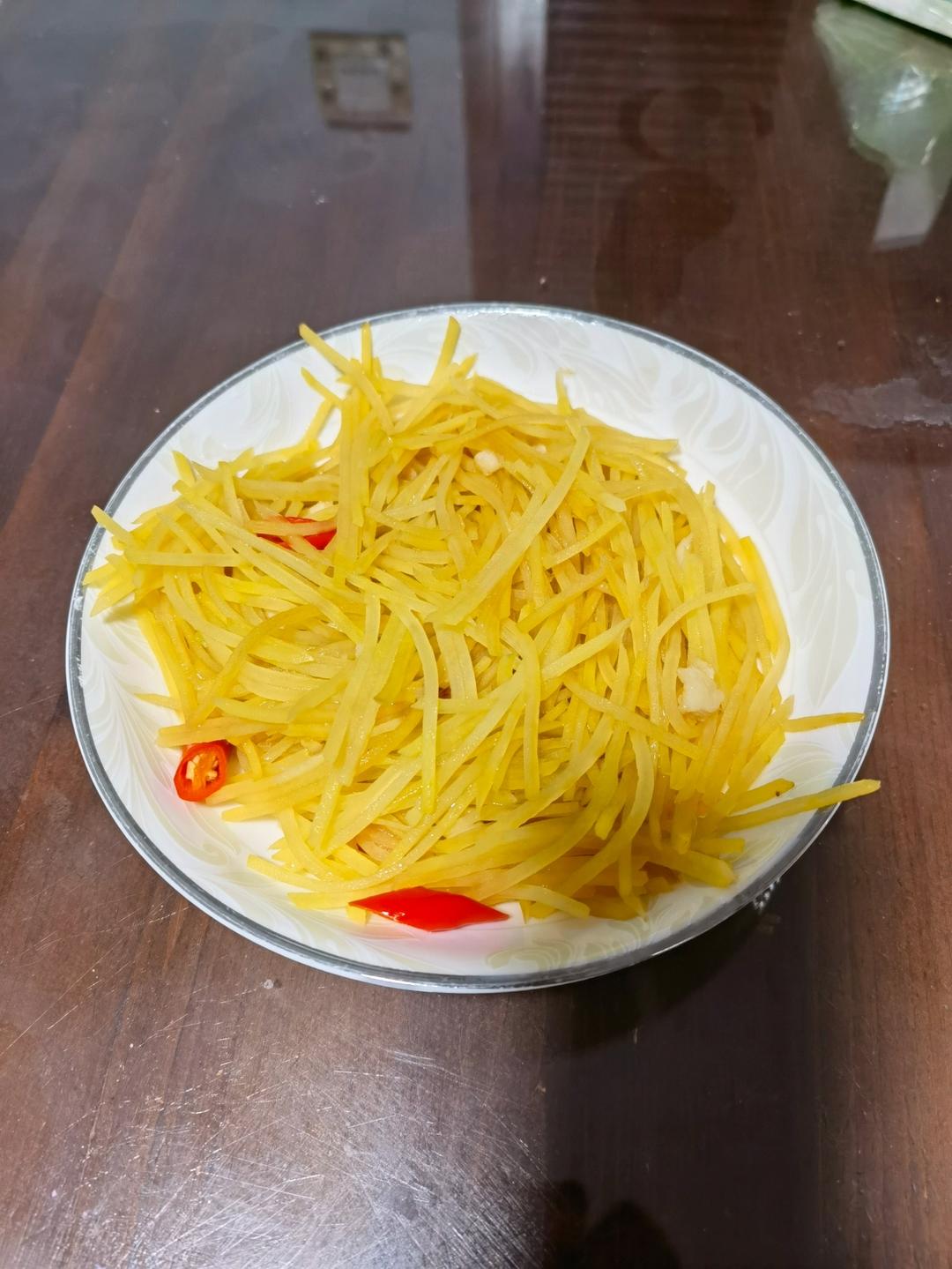 酸辣土豆丝的家常做法 超级下饭