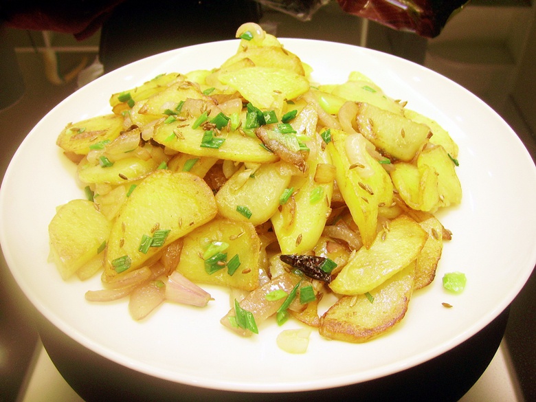 孜然洋葱土豆片