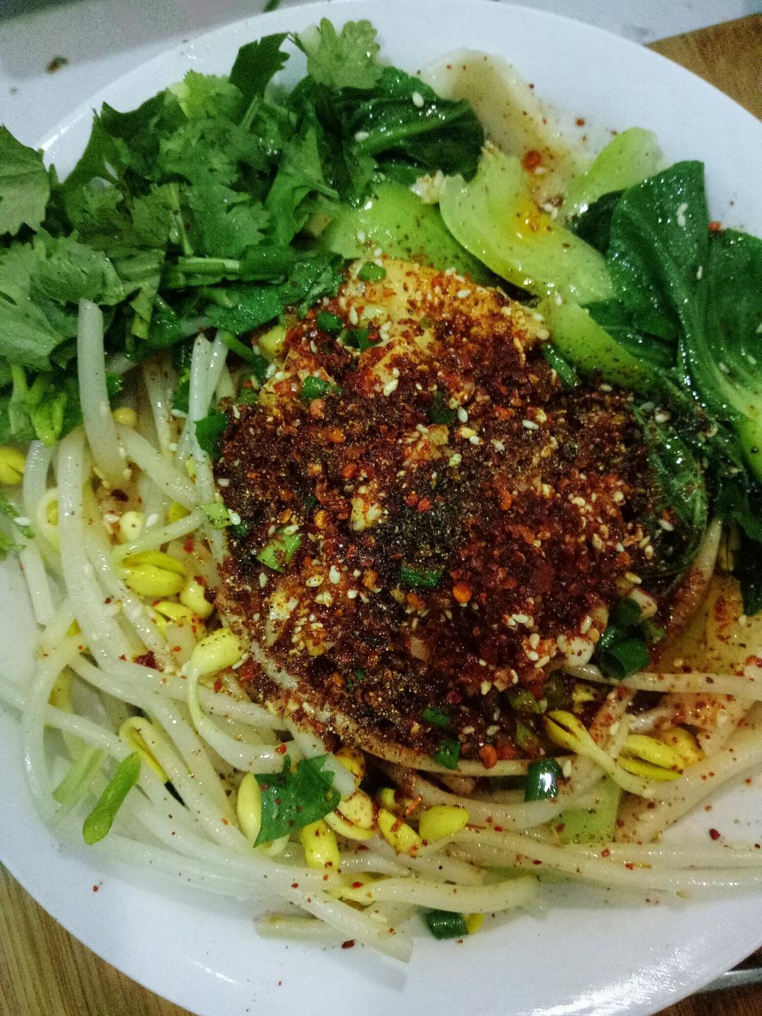 油泼面 Youpo Noodles