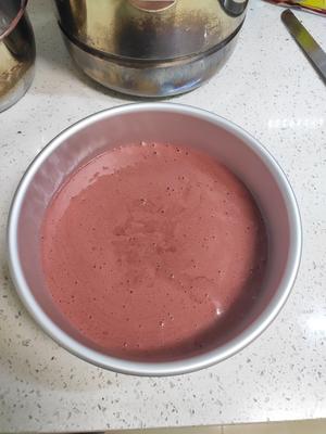 零失败✨~红丝绒草莓奶油戚风蛋糕🍰 8寸版的做法 步骤18