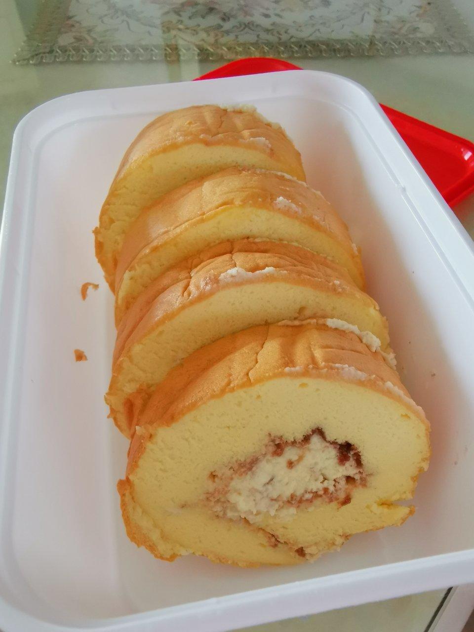 蛋糕卷这样做‼️不掉皮不开裂（小视频食谱）
