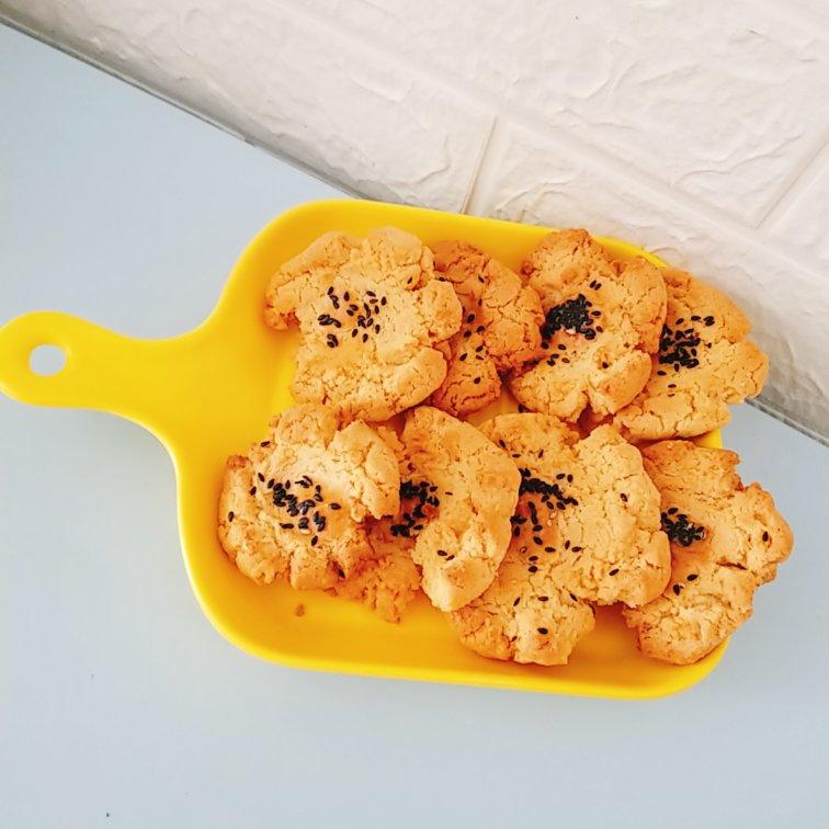 轻轻一按就碎掉的原味桃酥（不输猪油版）