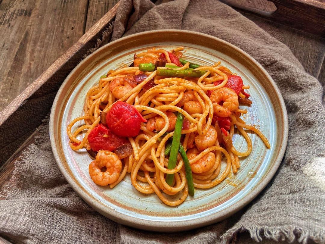 炒@韩式意面的做法