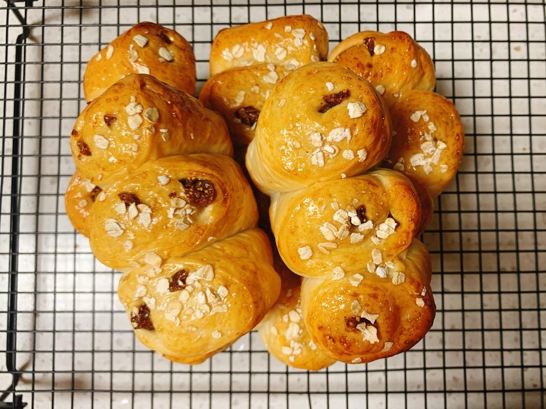 麦片无花果小面包