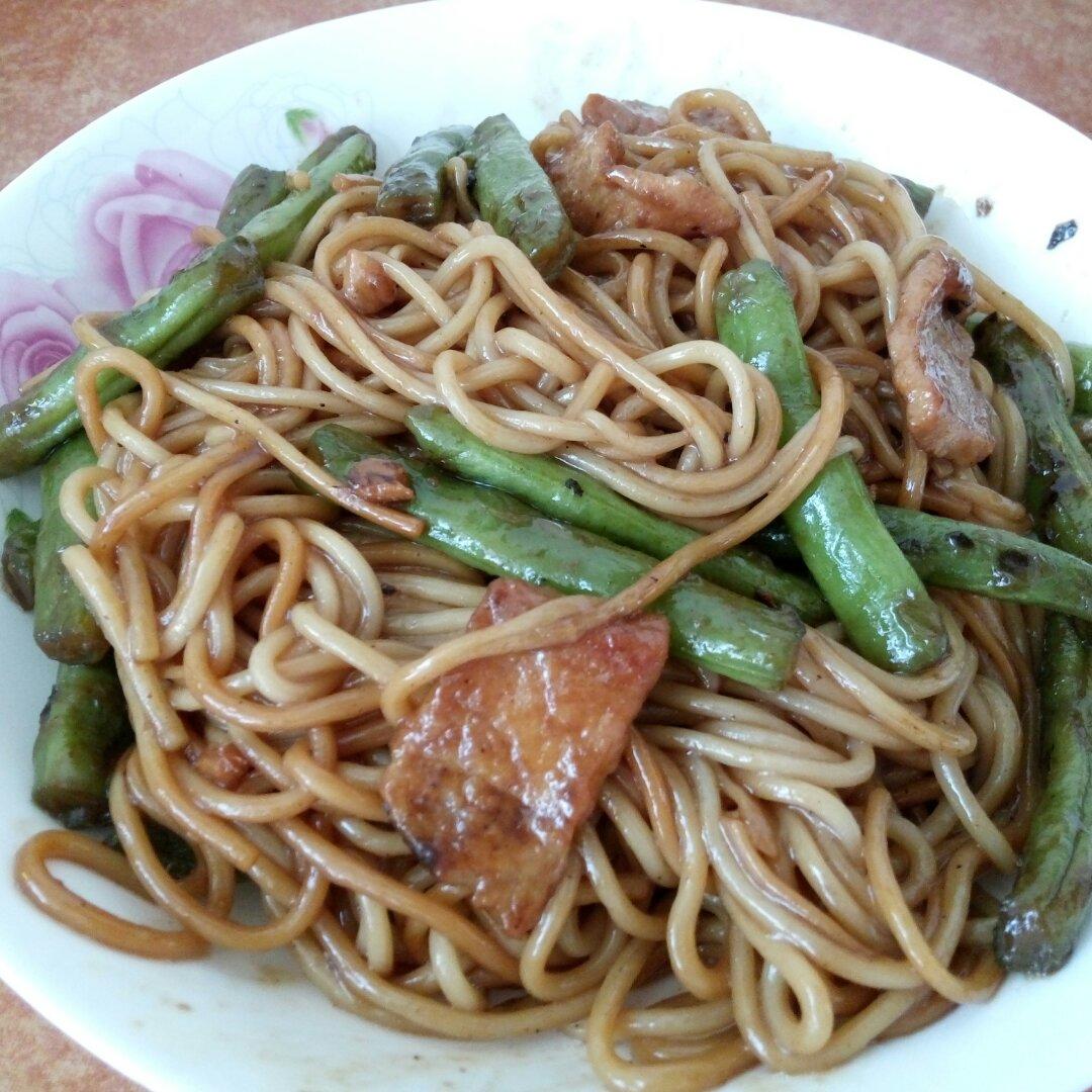 芸豆焖面（附万能的腌肉不老的办法）