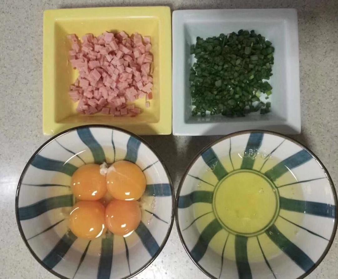用新鲜杨梅做的杨梅汁