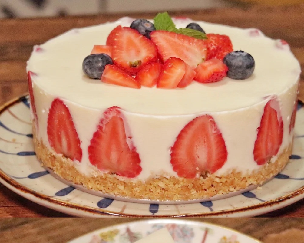 辣妹美食｜第二十二集 ㊙️草莓酸奶蛋糕的做法