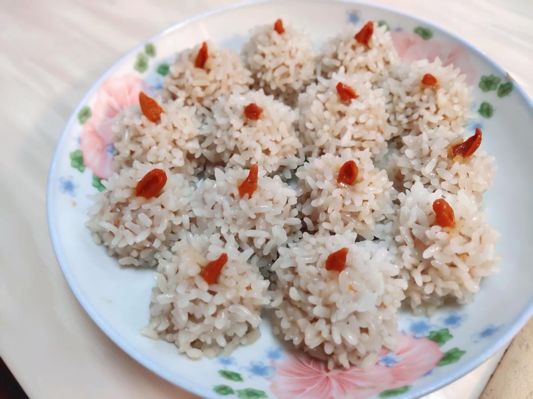 一口一个超过瘾的珍珠丸子