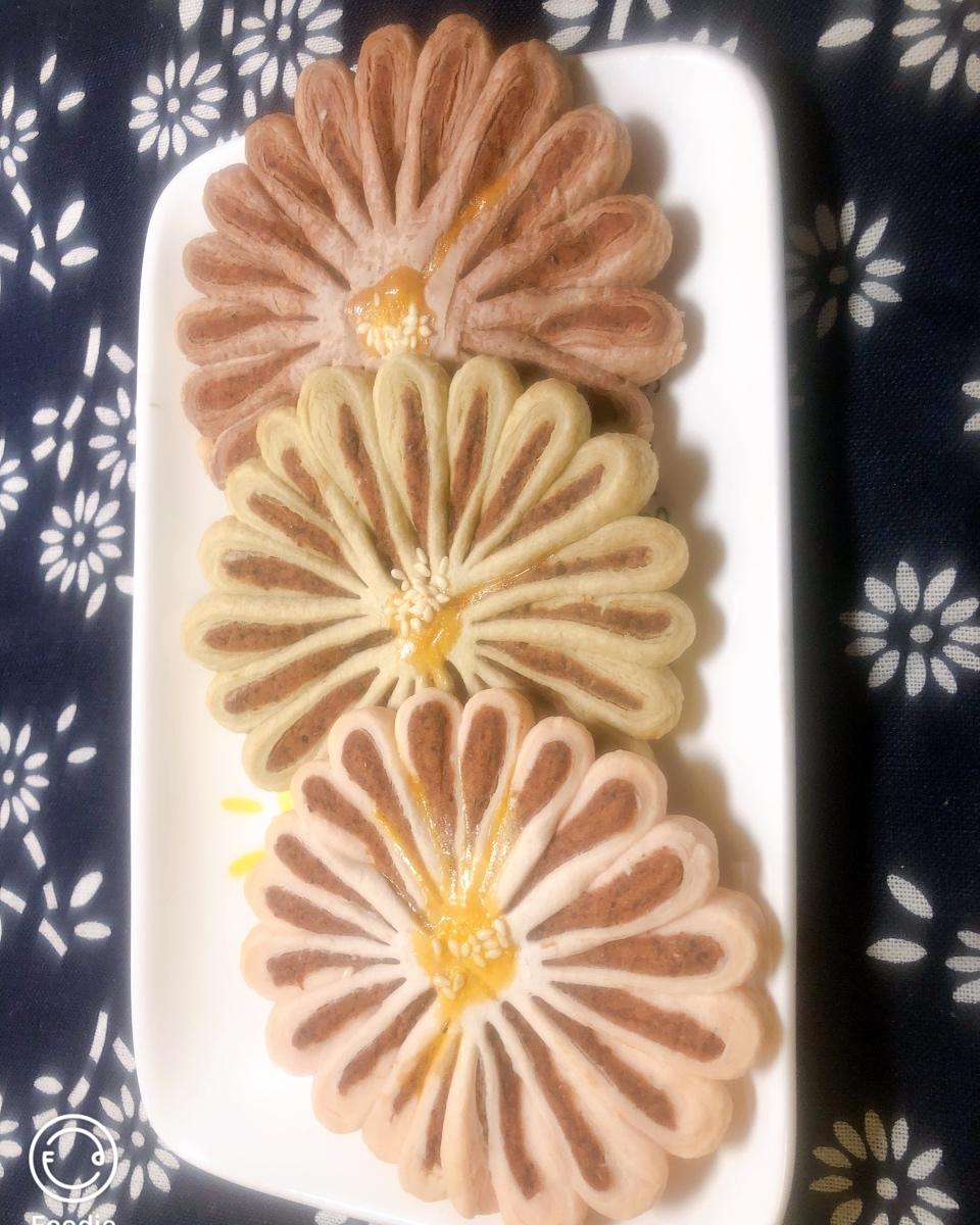 为春天🌿而生的菊花酥