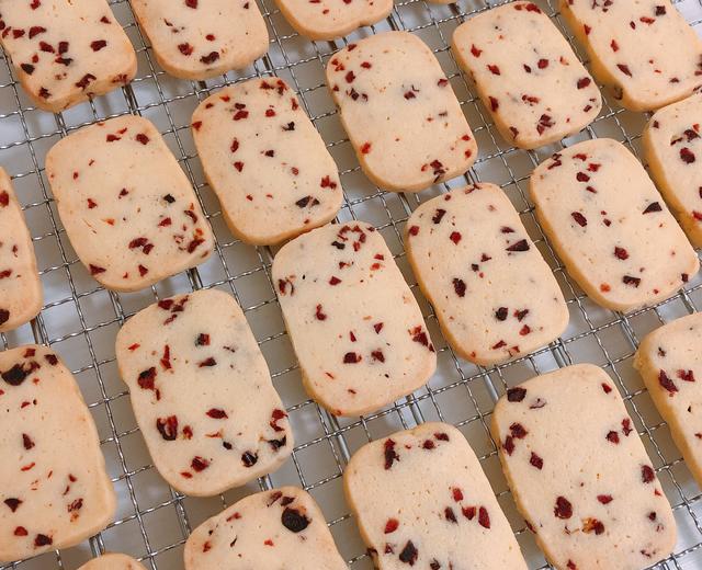 蔓越莓曲奇饼干 最最最简单的黄油饼干的做法